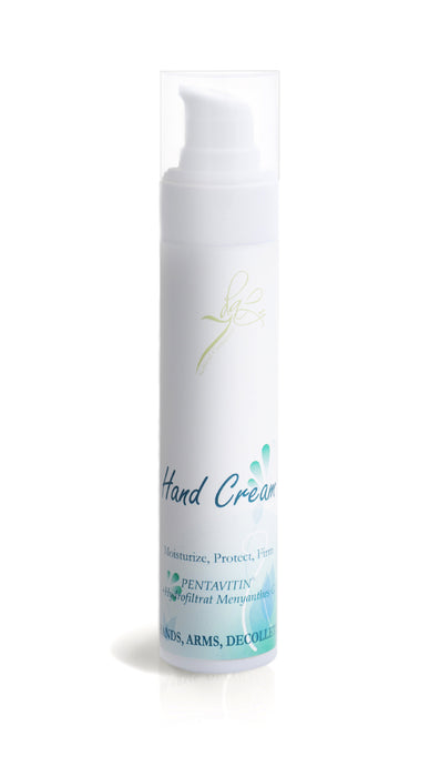 7 Day Cosmetics Hand Cream — moisturising hand cream for dry hands with PENTAVITIN®, vitamin E and panthenol